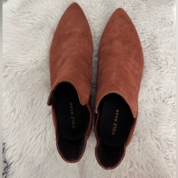 Cole Haan Hara suede Chelsea boot size 7.5 - Picture 2 of 9